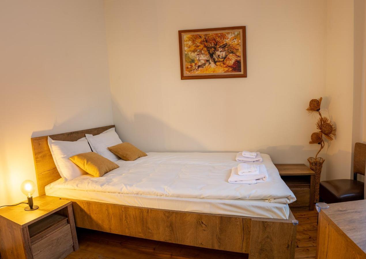 Apartpro Apartments, Veliko Tŭrnovo Exterior foto